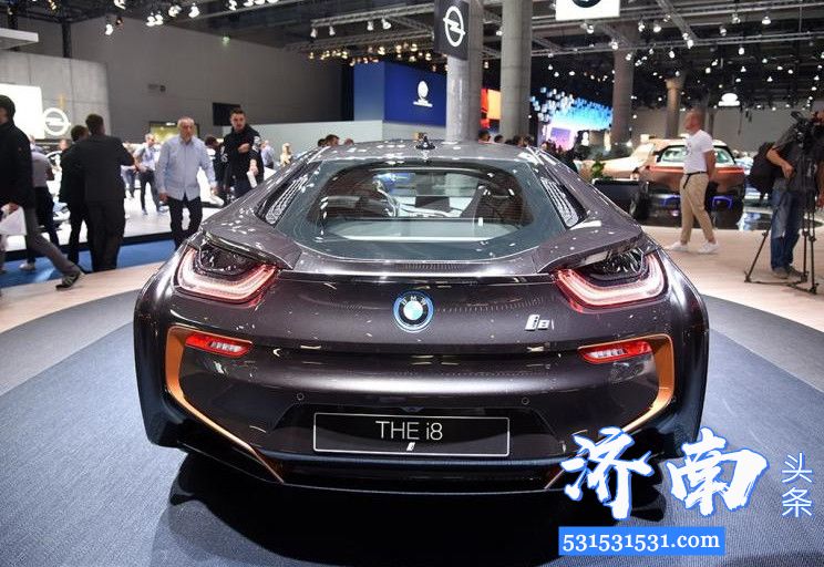 宝马i8极夜流星限量版车型现已上市 宝马i8极夜流星限量版车型现已上市