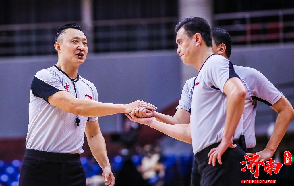 CBA公司:段晓鹏和刘森等6人成为专职裁判 CBA公司:段晓鹏和刘森等6人成为专职裁判