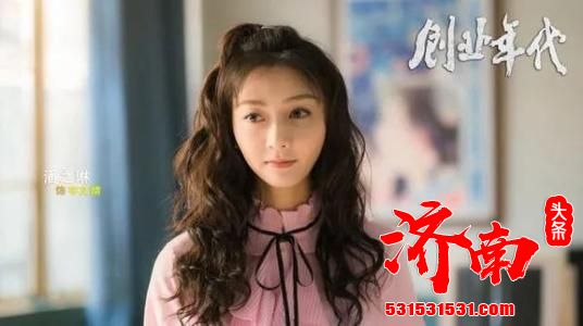 《创业年代》在CCTV-1自开播以来,吸引了大批坚实观众 《创业年代》在CCTV-1自开播以来,吸引了大批坚实观众