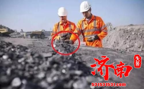 中国叫停澳大利亚煤炭进口上热搜 引起澳方人士高度关注 中国叫停澳大利亚煤炭进口上热搜 引起澳方人士高度关注