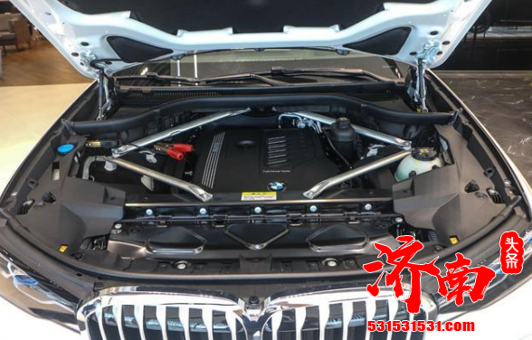 2021款宝马X7上市 共推8款车型 价格100万元起 2021款宝马X7上市 共推8款车型 价格100万元起