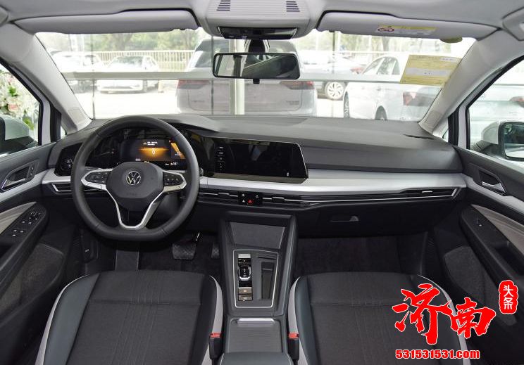 五菱凯捷将于11月1日上市 三排6座布局 预售8.98万元起 五菱凯捷将于11月1日上市 三排6座布局 预售8.98万元起