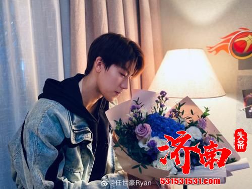 《我和我的时光少年》这场欢乐逗趣的青春大戏也至此落下了帷幕 《我和我的时光少年》这场欢乐逗趣的青春大戏也至此落下了帷幕