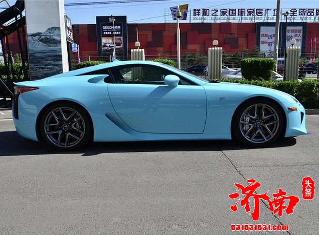 雷克萨斯新款LFA渲染图曝光 家族式进气格栅 V12发动机 雷克萨斯新款LFA渲染图曝光 家族式进气格栅 V12发动机