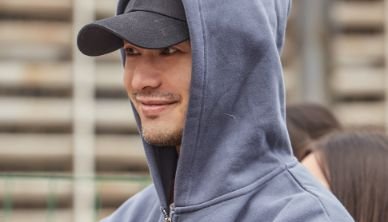 《戴假发的人》在武汉正式宣布开机,黄晓明挑战新类型全面突破 《戴假发的人》在武汉正式宣布开机,黄晓明挑战新类型全面突破