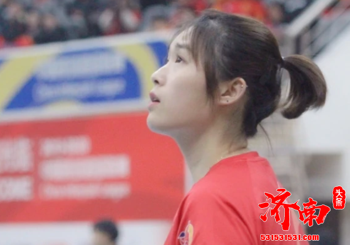 戎万千百在江苏女排曾经被视为二传新星的她 近期来的遭遇极为不堪 戎万千百在江苏女排曾经被视为二传新星的她 近期来的遭遇极为不堪