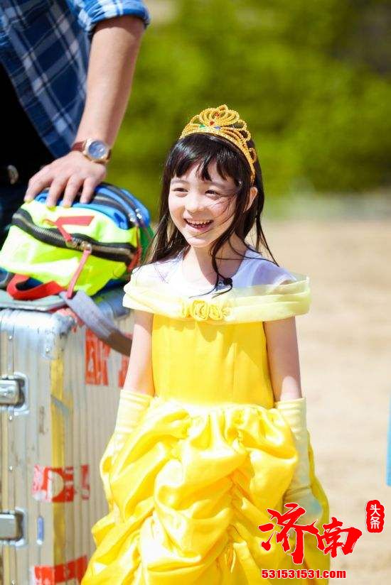 黄嘉千女儿夏天长残了?昔日《爸爸去哪儿》最美混血童星,如今变化好大 黄嘉千女儿夏天长残了?昔日《爸爸去哪儿》最美混血童星,如今变化好大
