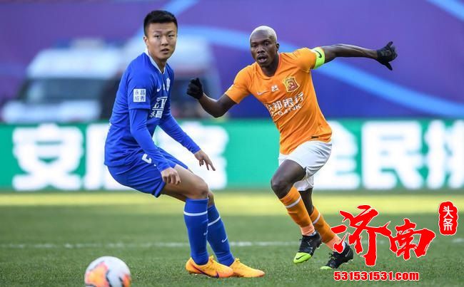 中超:卓尔vs永昌上半场,两方暂时0-0平手 廖均健差点摆乌龙 中超:卓尔vs永昌上半场,两方暂时0-0平手 廖均健差点摆乌龙