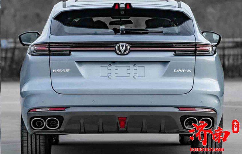 长安UNI-K内饰谍照曝光 最新设计语言 明年一季度上市发售 长安UNI-K内饰谍照曝光 最新设计语言 明年一季度上市发售