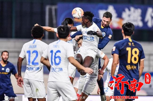 大连队下赛季必须补强球员配置让年轻球员成长 不然他们仍需为保级而战 大连队下赛季必须补强球员配置让年轻球员成长 不然他们仍需为保级而战