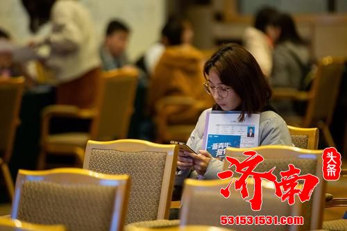 济南今年提前启动公务员招录工作 毕业生毕业即可报道站岗 济南今年提前启动公务员招录工作 毕业生毕业即可报道站岗