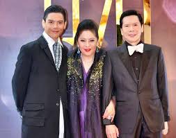 450平只是前菜 曝向太再送郭碧婷豪宅和空地 450平只是前菜 曝向太再送郭碧婷豪宅和空地