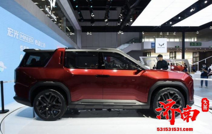 五菱将于明年推出两款银标SUV车型 首款采用后轮驱动系统 五菱将于明年推出两款银标SUV车型 首款采用后轮驱动系统