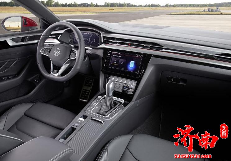 大众推出Arteon插电混动车型 售价40.16万起 大众推出Arteon插电混动车型 售价40.16万起