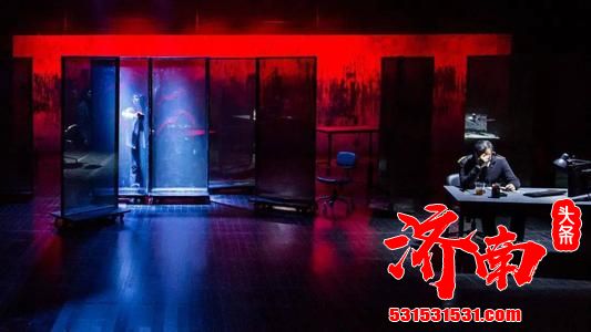 舞台剧《罪人》首演获好评,演员许圣楠出色地塑造了主角阿斯特 舞台剧《罪人》首演获好评,演员许圣楠出色地塑造了主角阿斯特