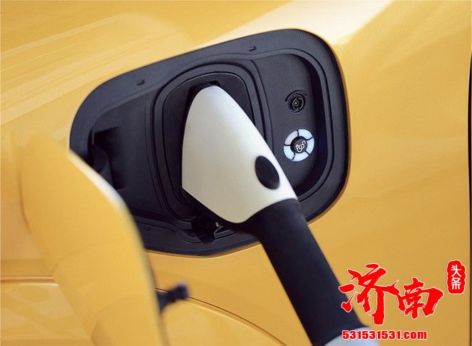 福特纯电SUV高性能版曝光 动力性能大幅升级 计划明年二季度上市 福特纯电SUV高性能版曝光 动力性能大幅升级 计划明年二季度上市