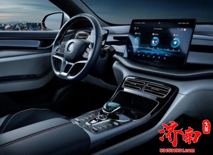 比亚迪秦Plus内饰官图发布 采用年轻设计方案 比亚迪秦Plus内饰官图发布 采用年轻设计方案