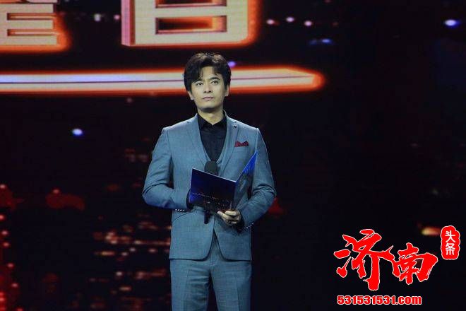 陈龙、章龄之倾情朗诵《不朽的雕像》,致敬英雄,致敬英雄的城市 陈龙、章龄之倾情朗诵《不朽的雕像》,致敬英雄,致敬英雄的城市