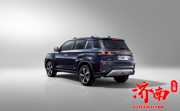 现代全新ix35本月正式上市 车身更长 百公里油耗降至6.1L 现代全新ix35本月正式上市 车身更长 百公里油耗降至6.1L
