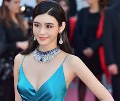 奚梦瑶何猷君回应求婚被说土,网友:论婚庆策划公司的重要性 奚梦瑶何猷君回应求婚被说土,网友:论婚庆策划公司的重要性