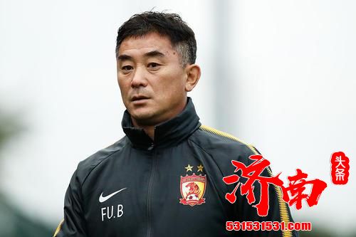 卡纳瓦罗下课 傅博将加入郑智团队做助手不是担任主帅? 卡纳瓦罗下课 傅博将加入郑智团队做助手不是担任主帅?