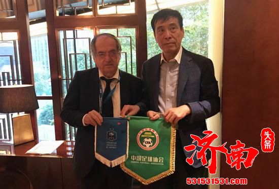 法国足协主席祝贺中国足协:恭喜你们把中超成功举办 法国足协主席祝贺中国足协:恭喜你们把中超成功举办