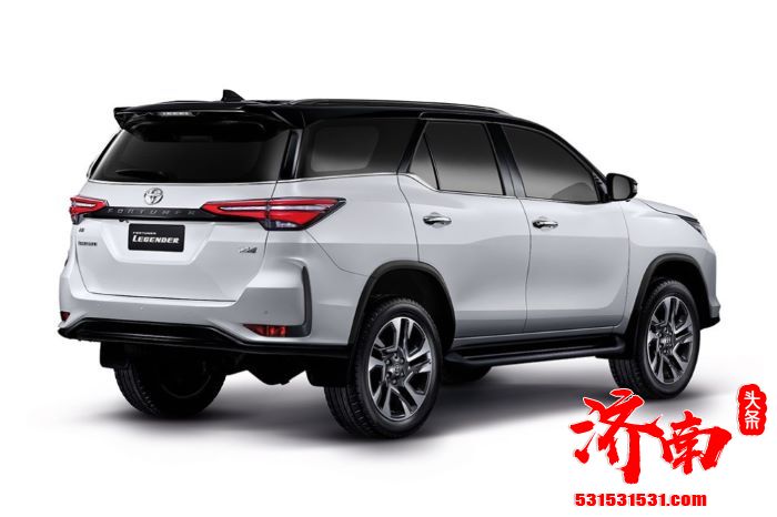 丰田全新SUV穿越者发布 细节方升级 搭2.7L自然吸气引擎 丰田全新SUV穿越者发布 细节方升级 搭2.7L自然吸气引擎