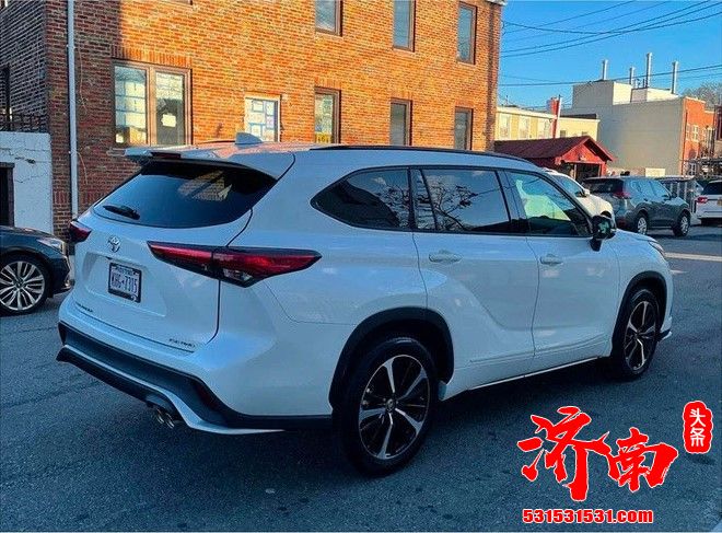 搭载3.5L V6发动机 外观升级更运动 丰田全新汉兰达运动版实拍图 搭载3.5L V6发动机 外观升级更运动 丰田全新汉兰达运动版实拍图