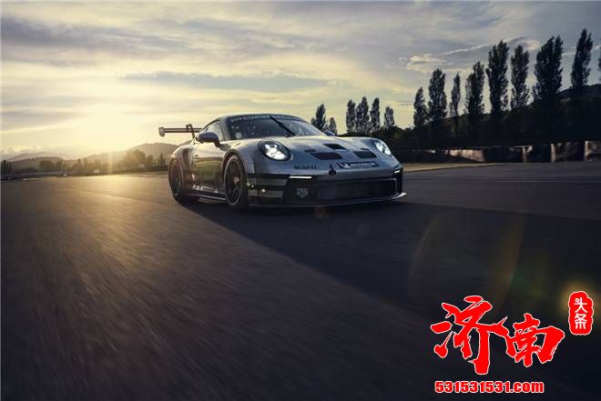 保时捷推出全新911 GT3 Cup 使用合成燃料 售22.5 万欧元起 保时捷推出全新911 GT3 Cup 使用合成燃料 售22.5 万欧元起