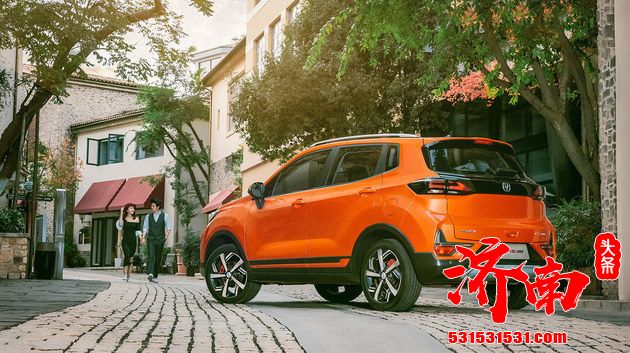 长安汽车新款CS15正式上市 售价6.19-7.69万元 长安汽车新款CS15正式上市 售价6.19-7.69万元