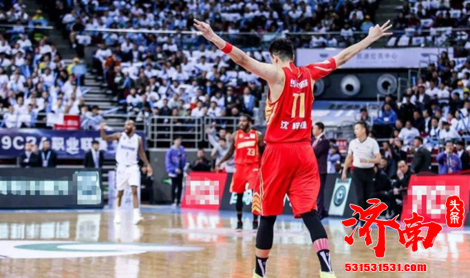 沈梓捷终于迎来了上位的机会 成为了深圳男篮首发中锋的不二人选 沈梓捷终于迎来了上位的机会 成为了深圳男篮首发中锋的不二人选