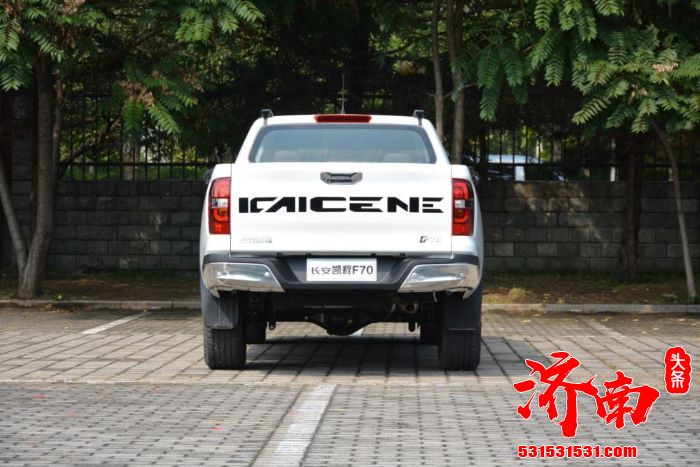 中欧合作打造车型 长安凯程F70自动挡正式上市 售9.98万起 中欧合作打造车型 长安凯程F70自动挡正式上市 售9.98万起