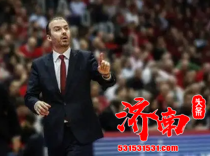 意大利的帕亚加尼休赛期被北京队签下作为新主教练 执教期间带队仅收获5场比赛胜利 意大利的帕亚加尼休赛期被北京队签下作为新主教练 执教期间带队仅收获5场比赛胜利