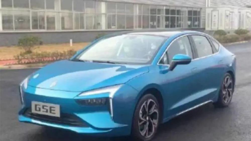 江铃雷诺新款电动车曝光 设计与蔚来007十分相似 江铃雷诺新款电动车曝光 设计与蔚来007十分相似