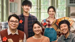 李云迪晒《送你一朵小红花》票根 喊易烊千玺惊喜弟弟 李云迪晒《送你一朵小红花》票根 喊易烊千玺惊喜弟弟