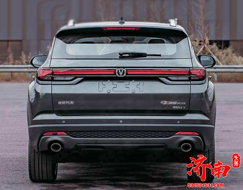 新款长安CS35PLUS官图公布 更加运动感 内饰档次感提升明显 新款长安CS35PLUS官图公布 更加运动感 内饰档次感提升明显