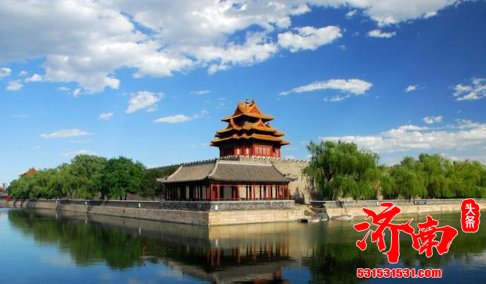 济南市PM2.5年均浓度首次实现40+ 为47微克/立方米 是自有监测记录以来的最好水平 济南市PM2.5年均浓度首次实现40+ 为47微克/立方米 是自有监测记录以来的最好水平