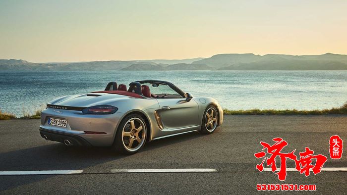 最大功率366马力 保时捷新款718Boxster 25周年纪念版发布 最大功率366马力 保时捷新款718Boxster 25周年纪念版发布