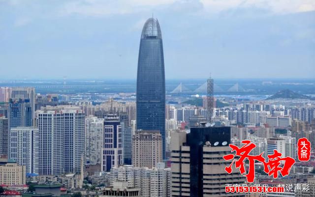 济南晋级我国特大城市之一 人口大约有596万 全国排名第14位! 济南晋级我国特大城市之一 人口大约有596万 全国排名第14位!