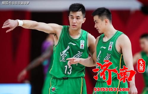 辽宁4人被FIBA国际篮联盛赞 对比组合他们依然最佳 辽宁4人被FIBA国际篮联盛赞 对比组合他们依然最佳