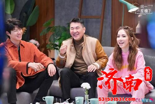 《同一屋檐下》吴嘉雯坦言与彬神有距离,邓紫棋吐槽彬神处事方式 《同一屋檐下》吴嘉雯坦言与彬神有距离,邓紫棋吐槽彬神处事方式