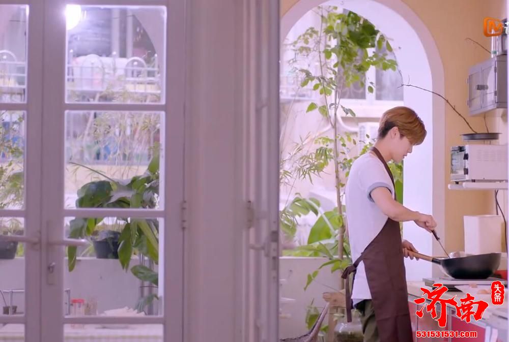 明星与普通人之间的贫穷感,有着天壤之别 明星与普通人之间的贫穷感,有着天壤之别