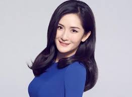 谢娜分享了一张自拍美照,还发文祝大家元宵节快乐:“修修头发,打扮打扮,大家元宵节快乐哟”。 谢娜分享了一张自拍美照,还发文祝大家元宵节快乐:“修修头发,打扮打扮,大家元宵节快乐哟”。