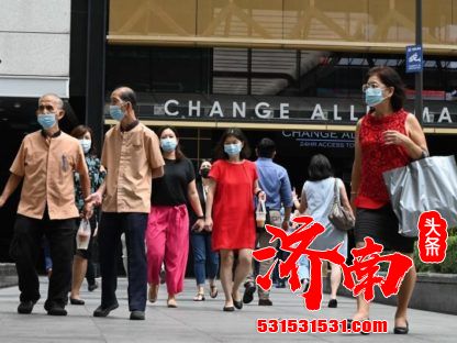 新加坡人力部长杨莉明宣布 将按计划在2022年将退休年龄提高到63岁 新加坡人力部长杨莉明宣布 将按计划在2022年将退休年龄提高到63岁