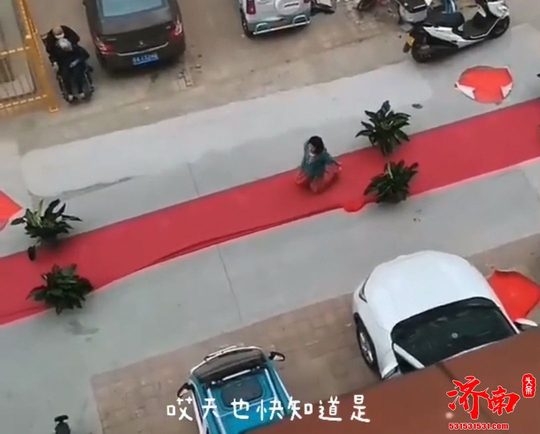 科学抗议!济南张马屯某小区请神婆做法抗疫, 愚昧至极!