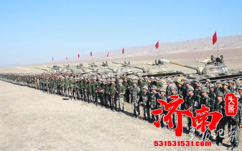 第73集团军某旅四连官兵驾驶步战车奋勇向前，一发发炮弹准确击中目标