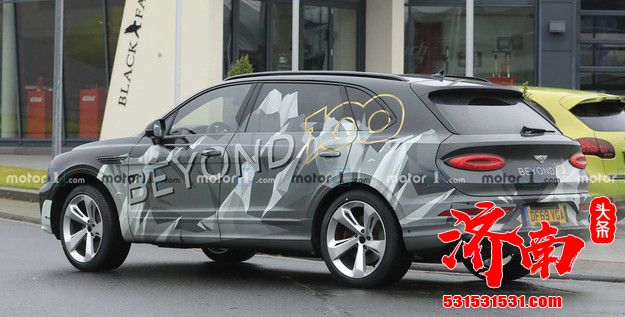 宾利添越长轴版谍照曝光 预计2021年亮相 将推插混动力车型