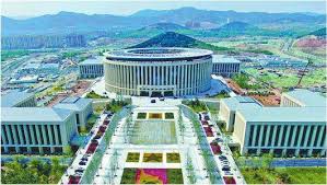 济南历下83条主干线首试路长制 违停随时贴单拍照