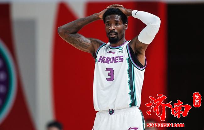 山东外援哈里斯获得五零数据 这数据太尴尬了！