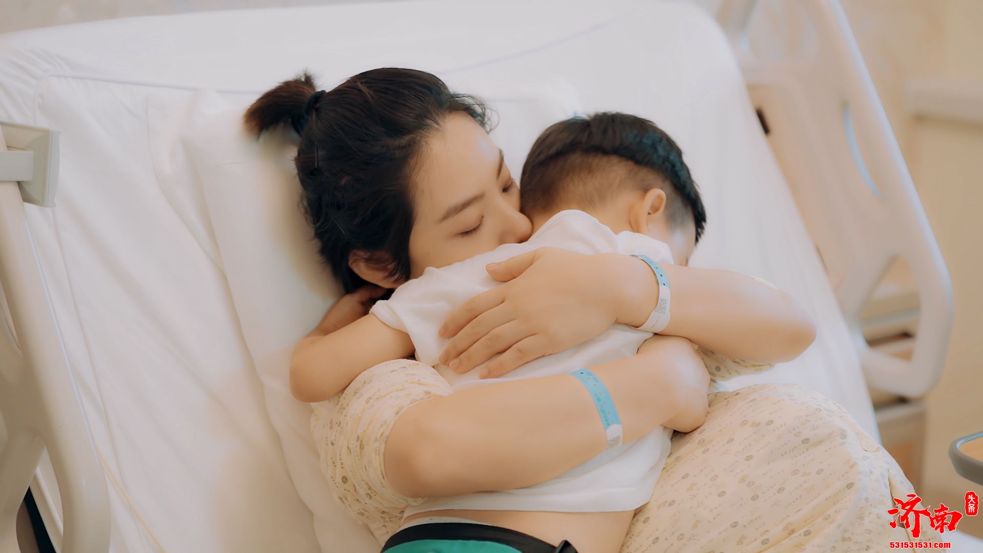 《新生日记2》刘璇二胎生产过程曝光 宁桓宇上演局中局惊喜求婚周安琴 